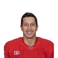 Dominik Shine headshot