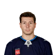 Walker Duehr headshot